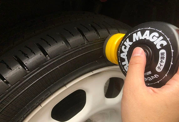 Soft99 Black Magic Tire Coating 150ml